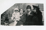 loose picture - Warren, Rosemary, Doris, Lela, Vonnie.