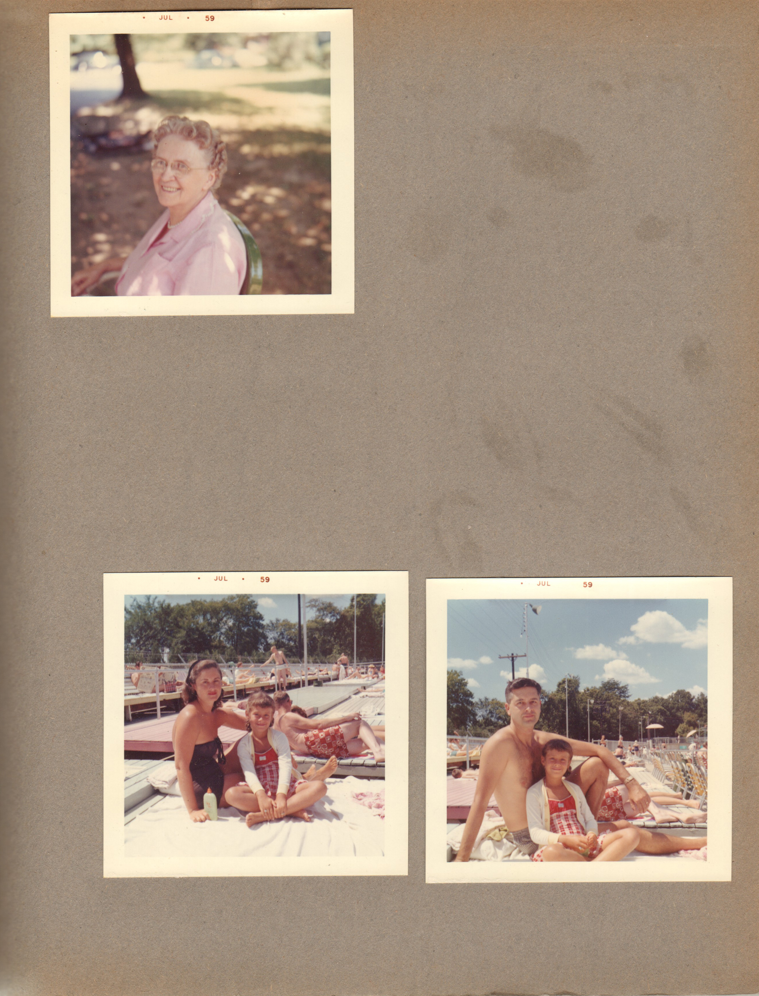 Vonnie outside. Riviera Club - Rosemary, Susan, John