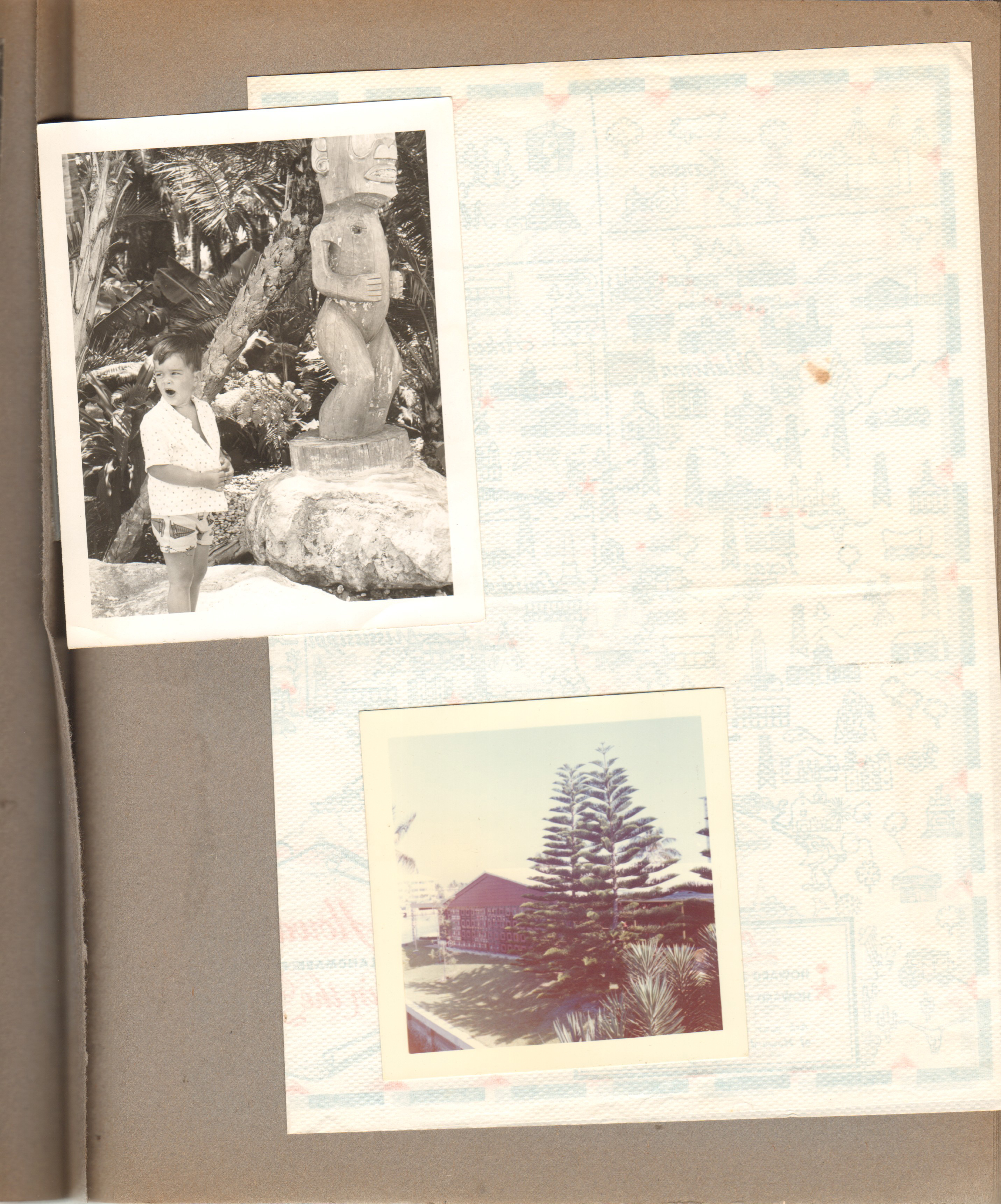 Mai Kai - Ft Lauderdale - Alan with tiki statue. house with palm.