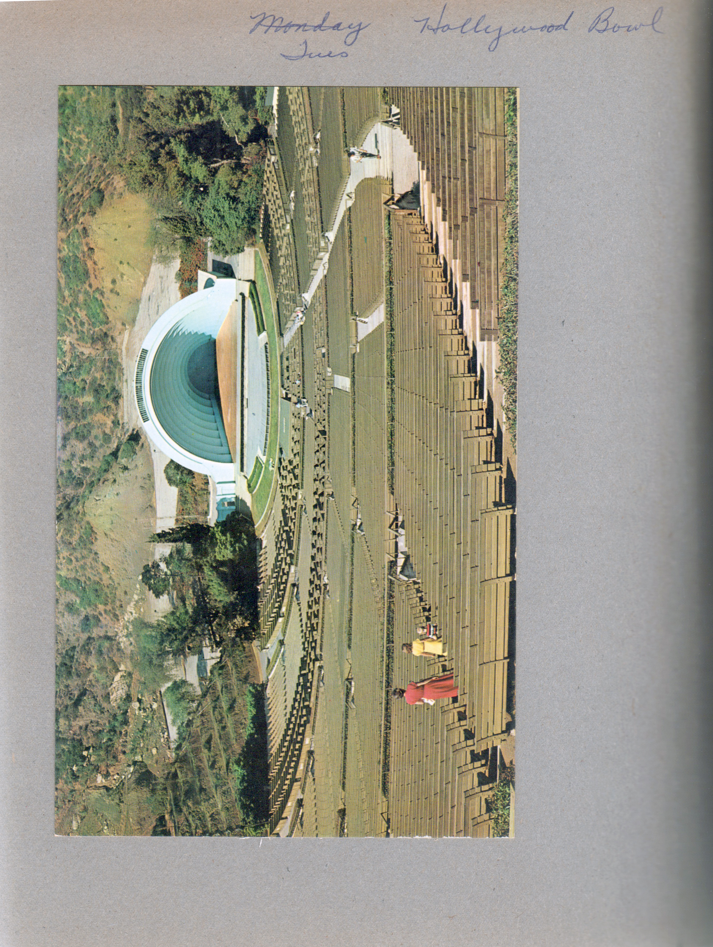 Tues Hollywood Bowl. postcard Hollywood Bowl P7428