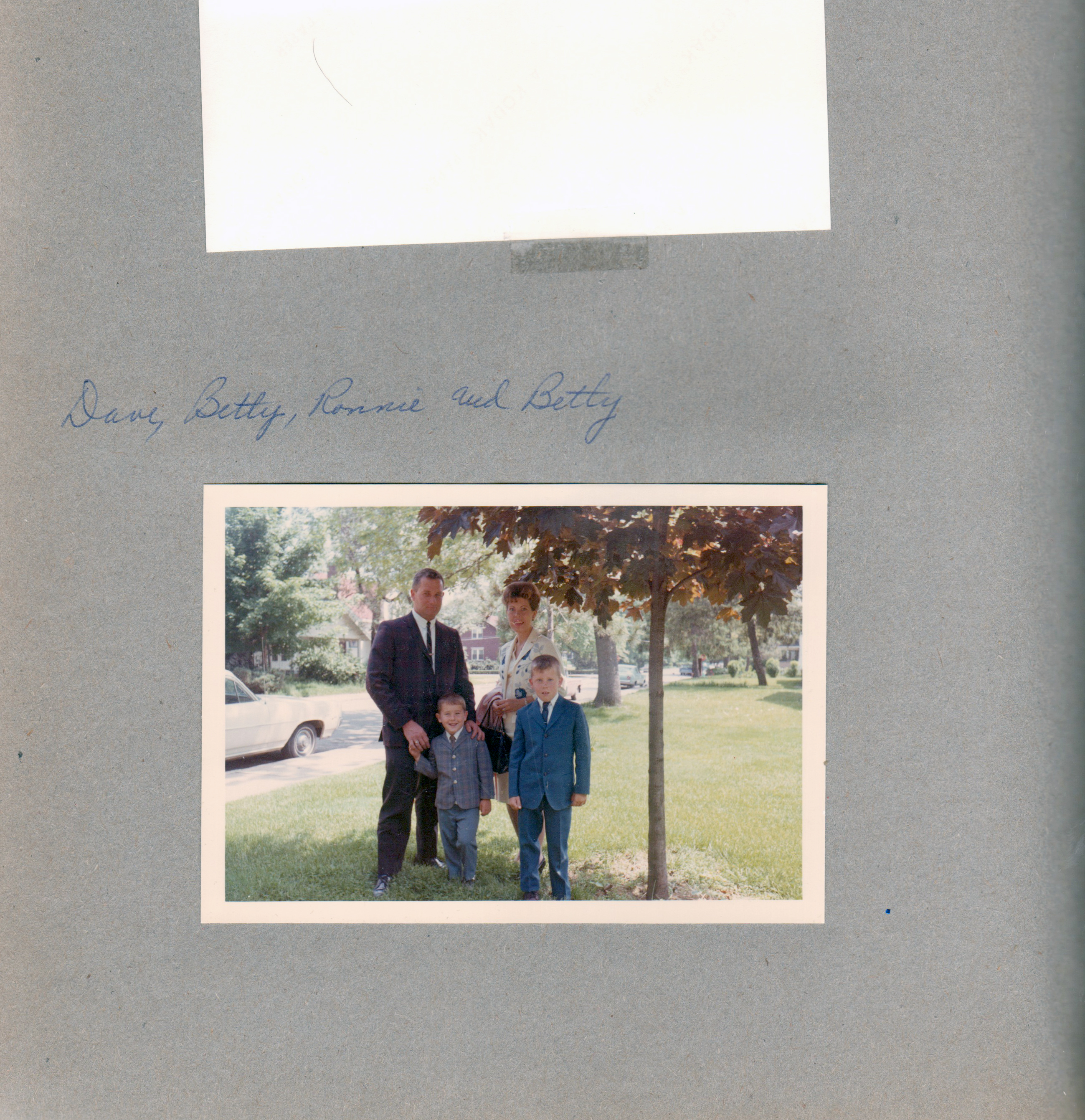 6122 yard Dave Kenny Betty Ronnie
