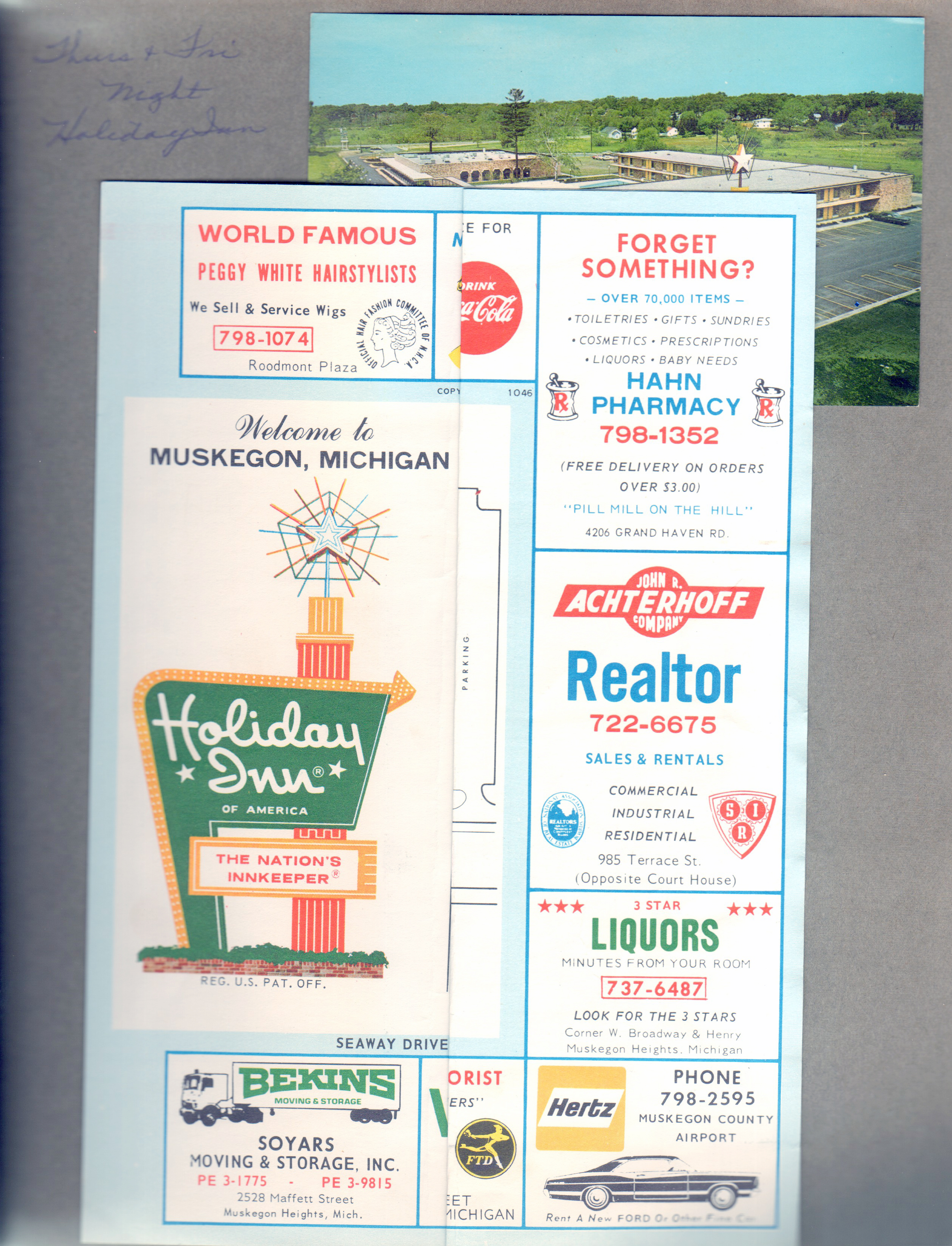 Holiday Inn - Muskegon, MI brochure. postcard 