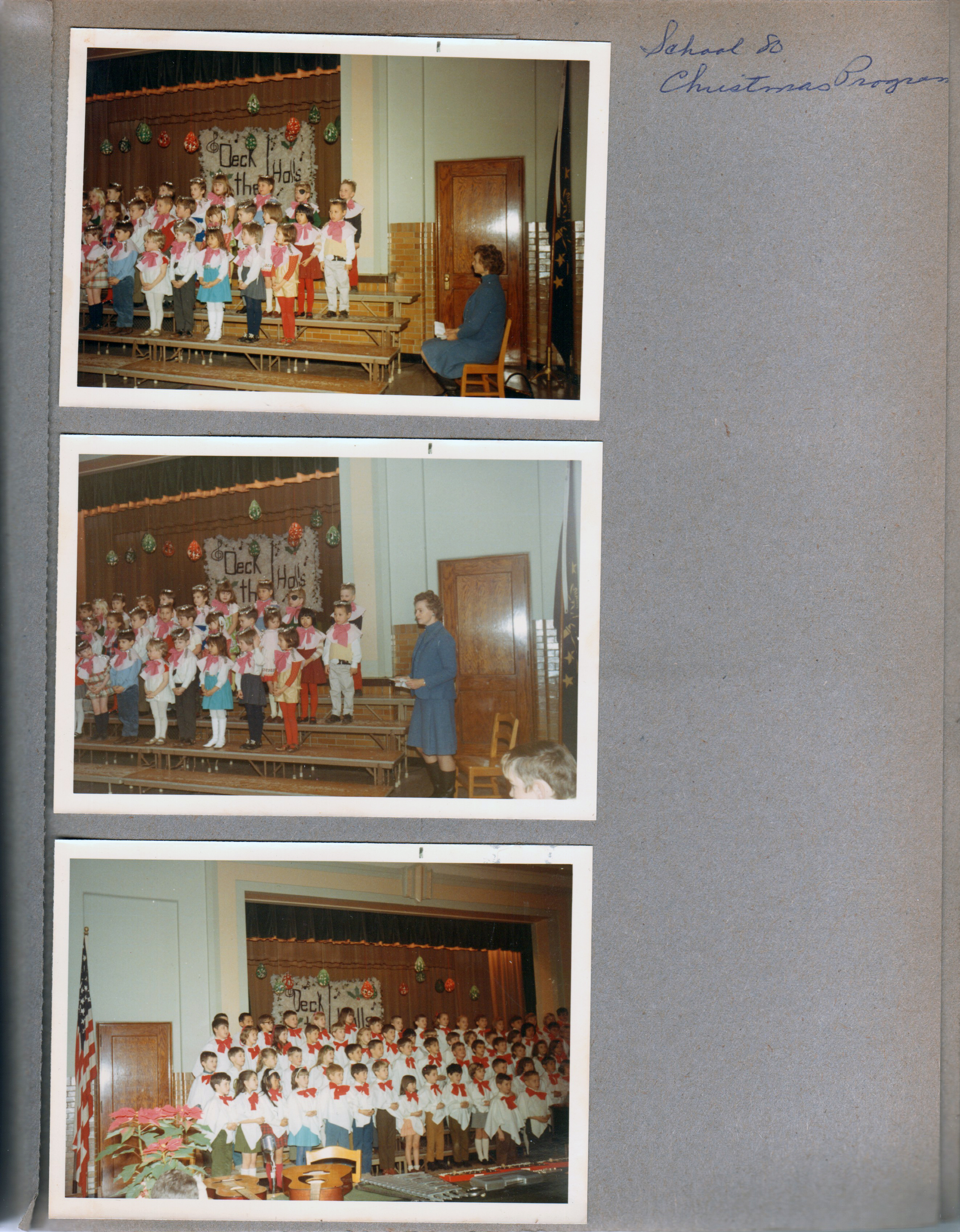 School 80 Christmas show in gym.